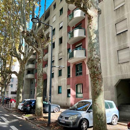 Lyon Premium - Luxezen Spa Villeurbanne Exteriör bild