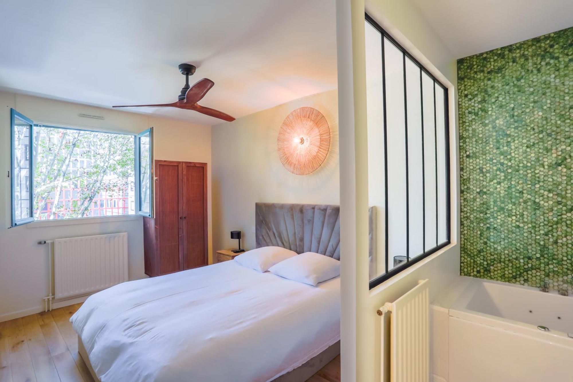 Lyon Premium - Luxezen Spa Villeurbanne Exteriör bild